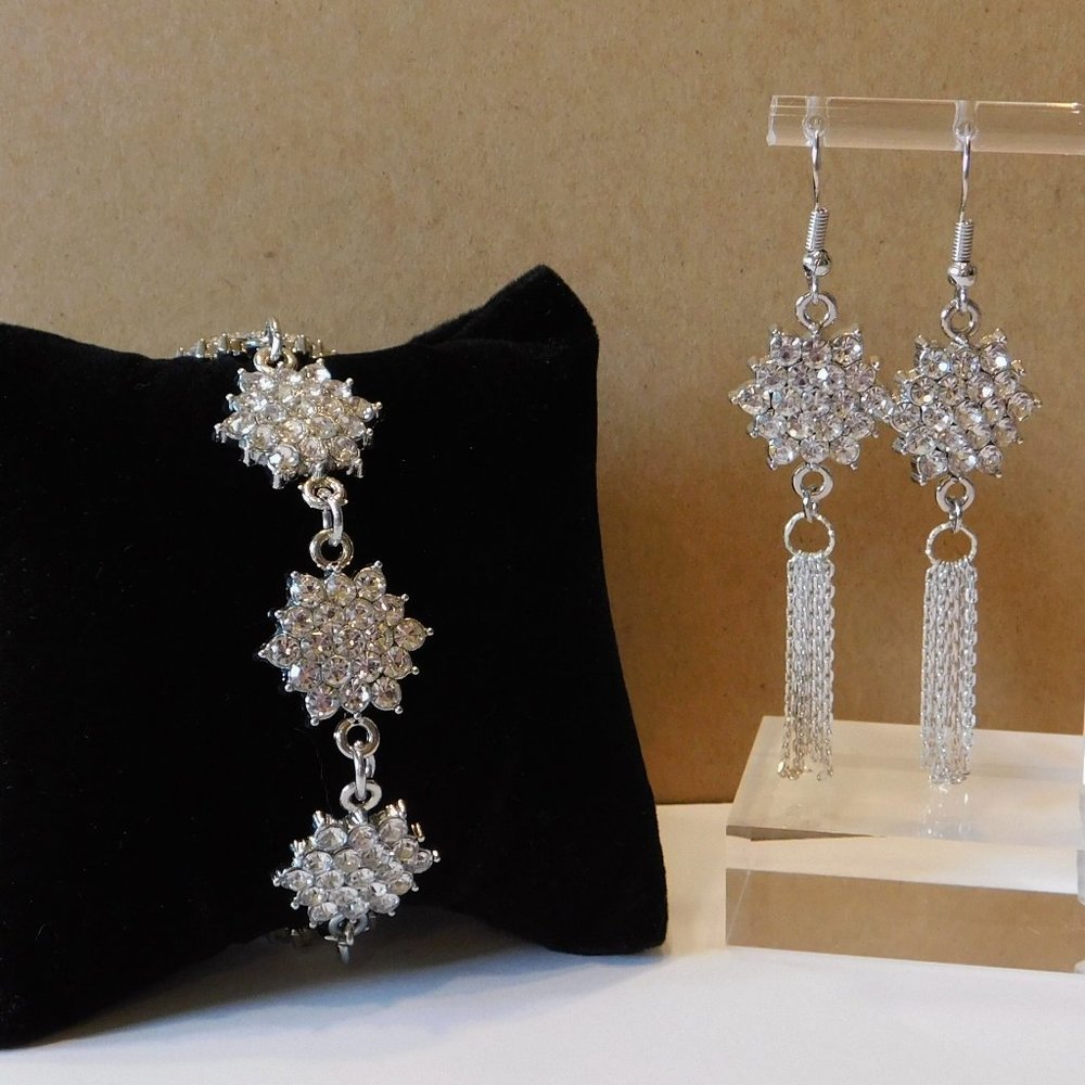 Handmade Bracelet Silver Rhinestone & Matching Earrings - 7"